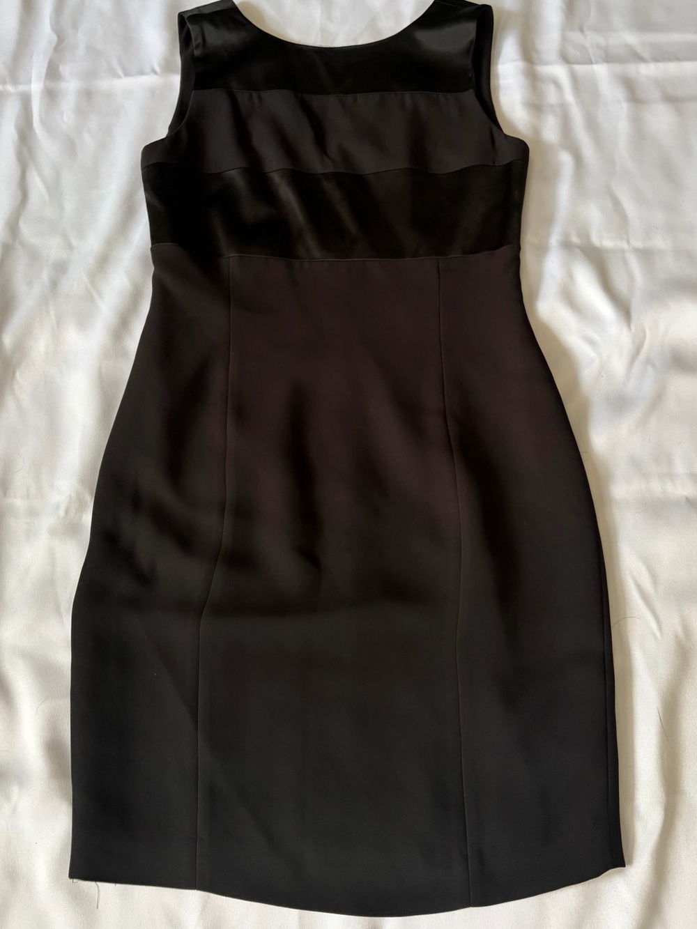 Jones NY Black Sheath Dress - Women's Elegant Work & Evening Dress SIZE 8